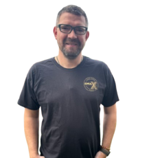 EMAX Club Gold Shirt – Exklusives T-Shirt nur für Mitglieder