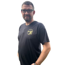 EMAX Club Gold Shirt – Exklusives T-Shirt nur für Mitglieder