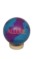 2nd Hand - Allure - 15lbs